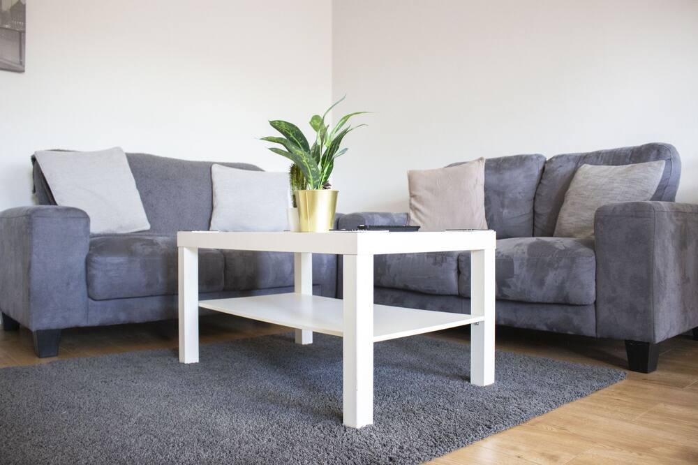 Photo of Livingroom in Loughborough