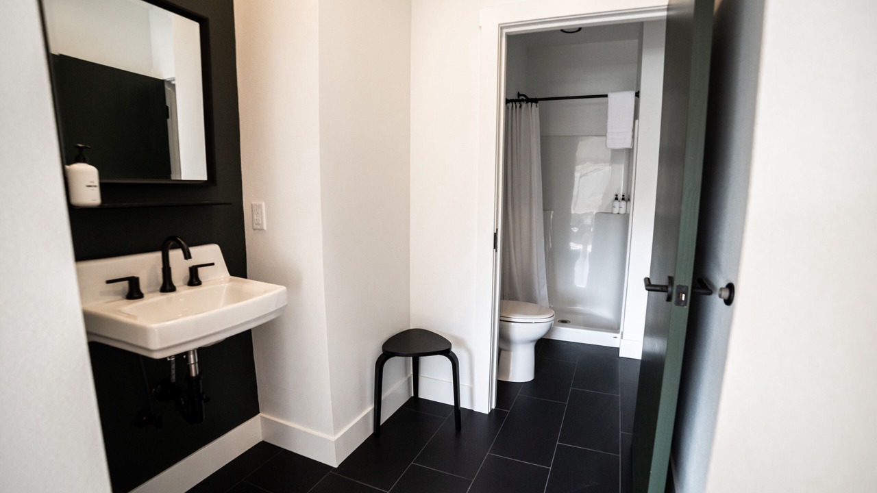 Photo of Bathroom in Leavenworth
