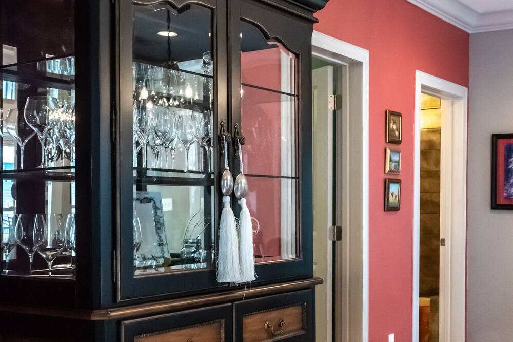 Photo of Bathroom in Junius Heights
