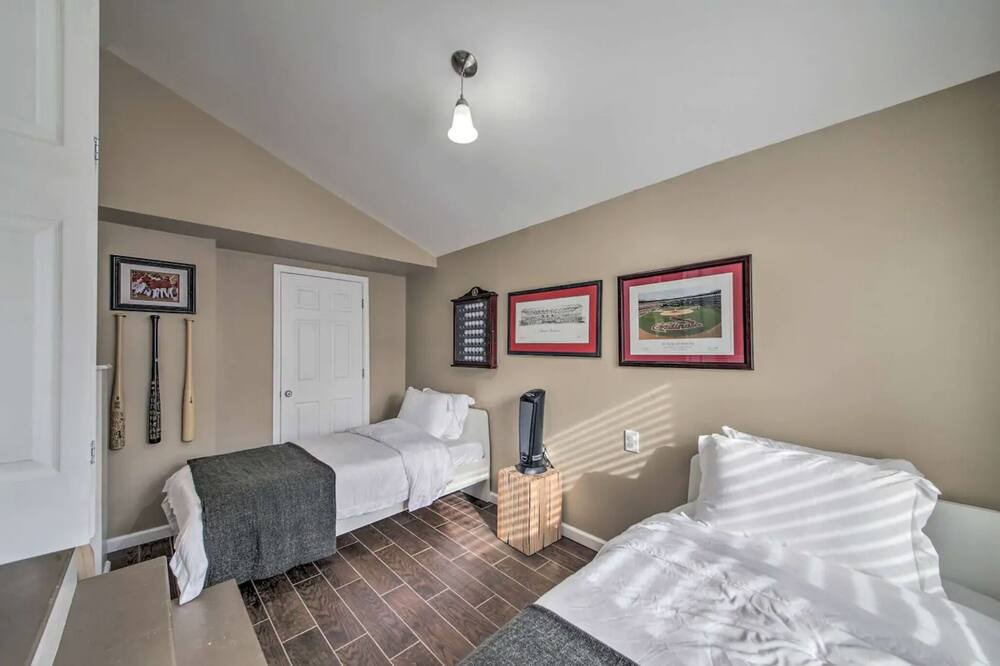 Photo of Bedroom in St. Charles