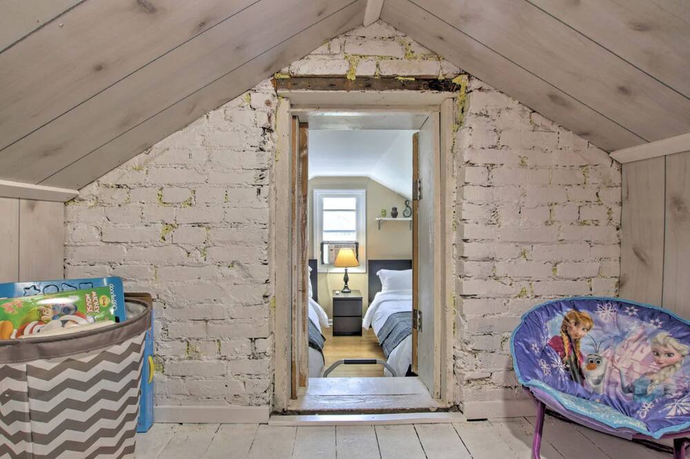 Photo of Bedroom in St. Charles