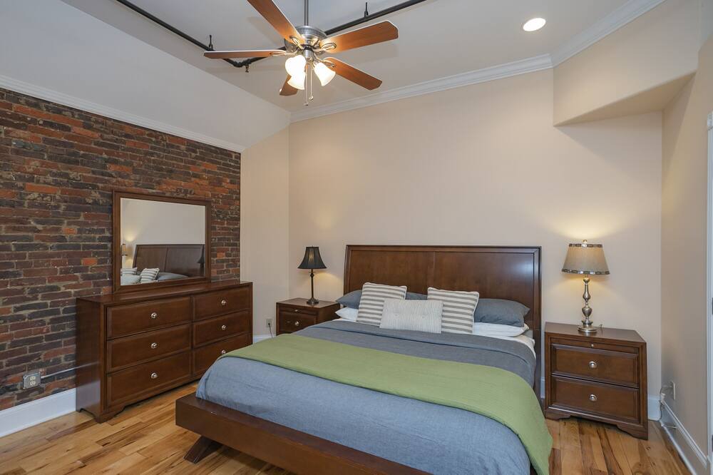 Photo of Bedroom in Downtown Nashville