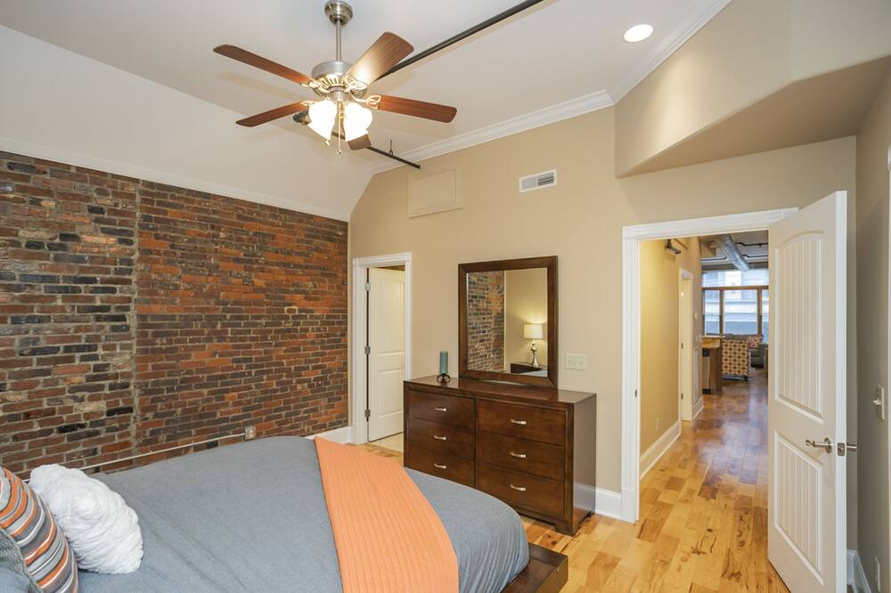 Photo of Bedroom in Downtown Nashville