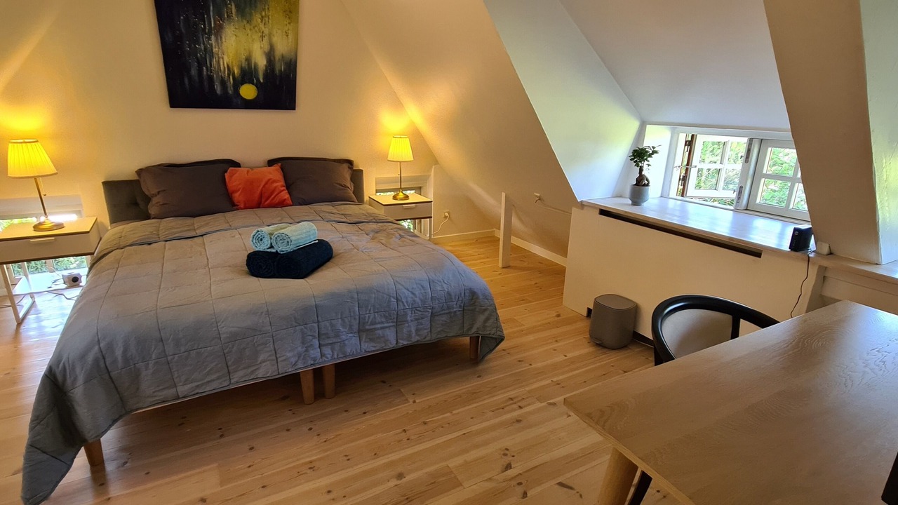 Photo of Others in Horning