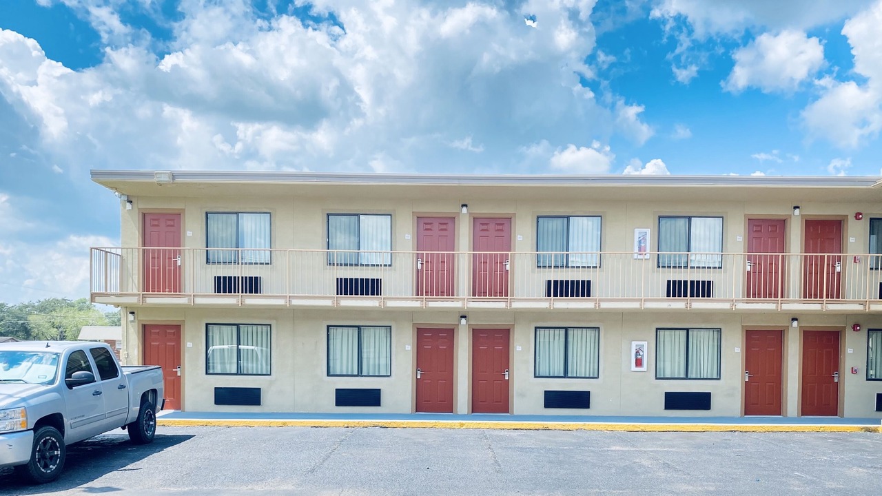 Photo of Outdoor in Kingsville