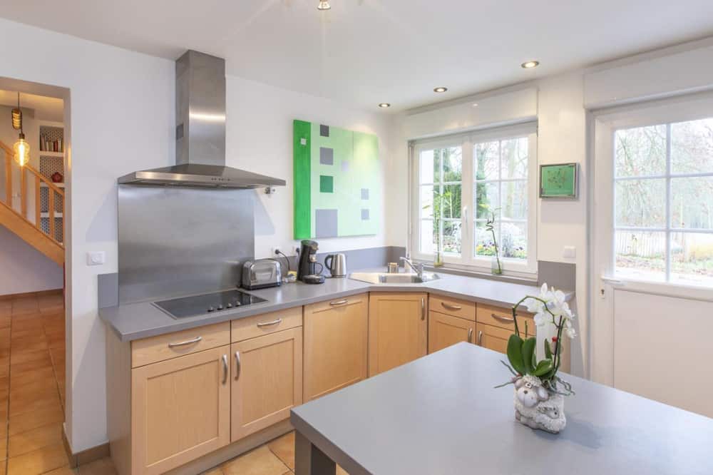Photo of Kitchen in Walincourt-Selvigny