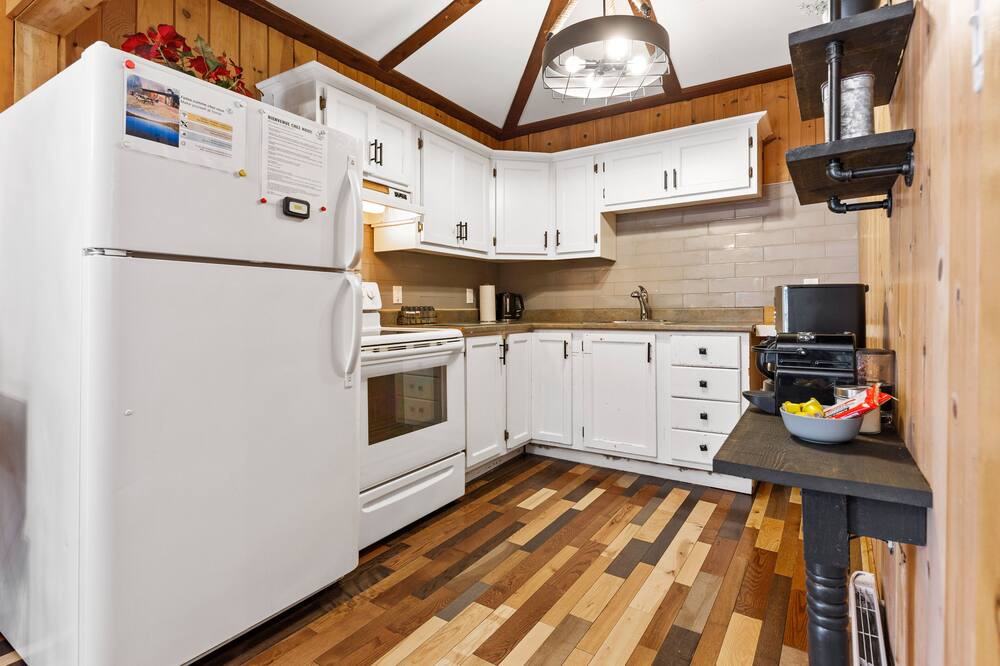 Photo of Kitchen in Sainte-Lucie-des-Laurentides
