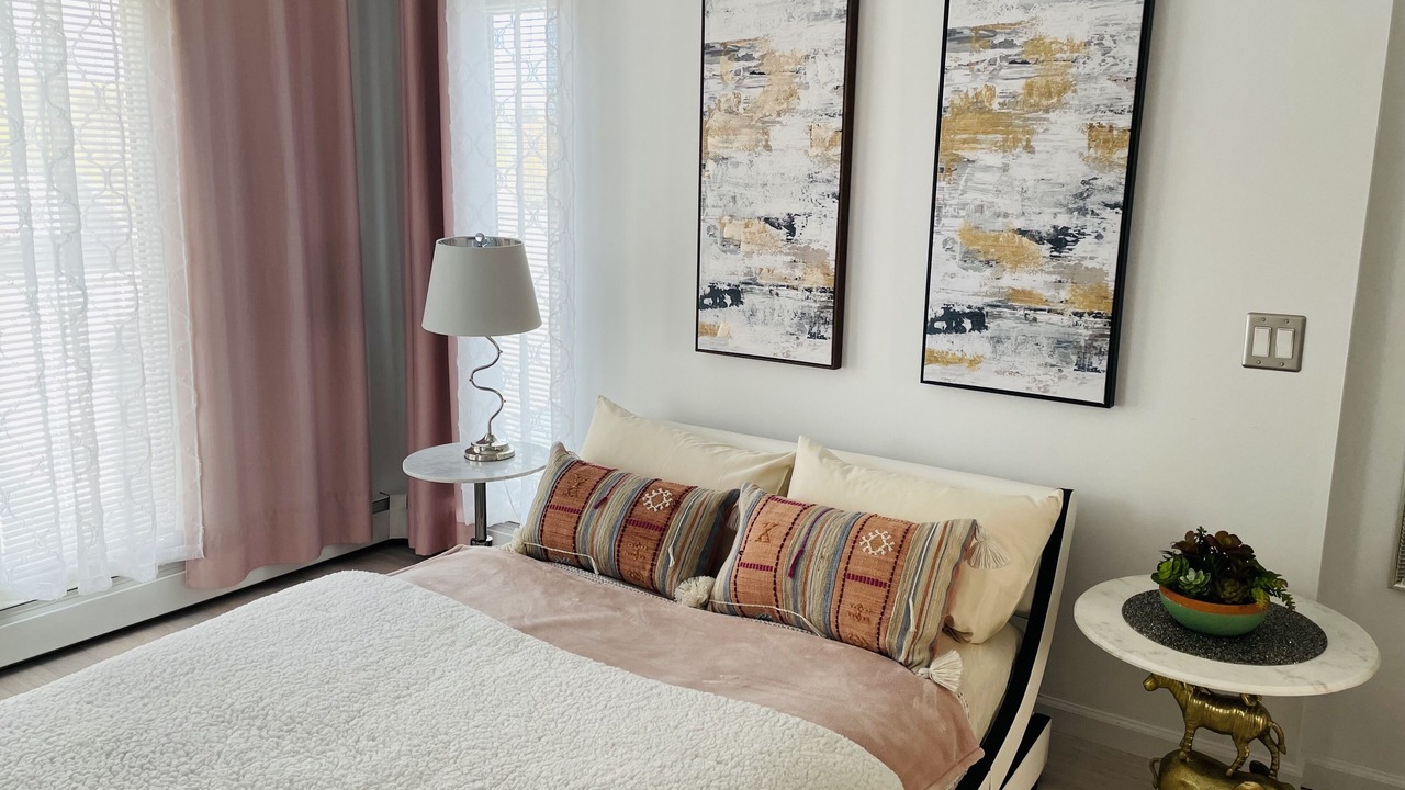 Photo of Bedroom in Cos Cob