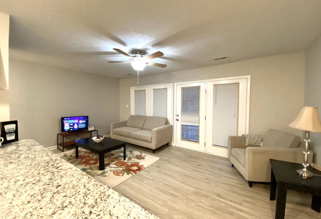 Photo of Livingroom in Southwest Raleigh