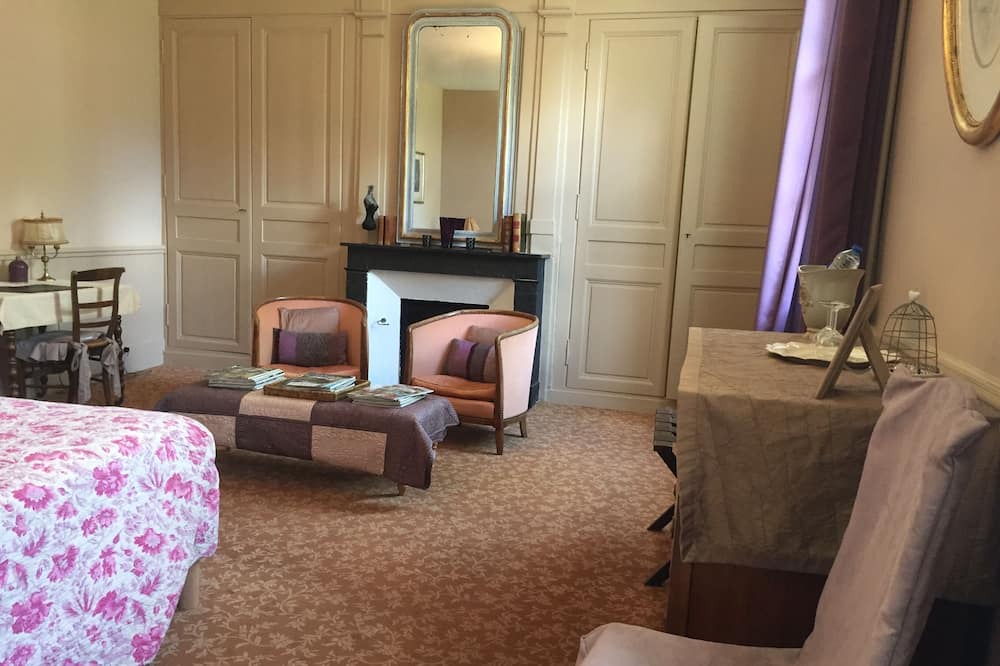 Photo of Bedroom in Lussault-sur-Loire