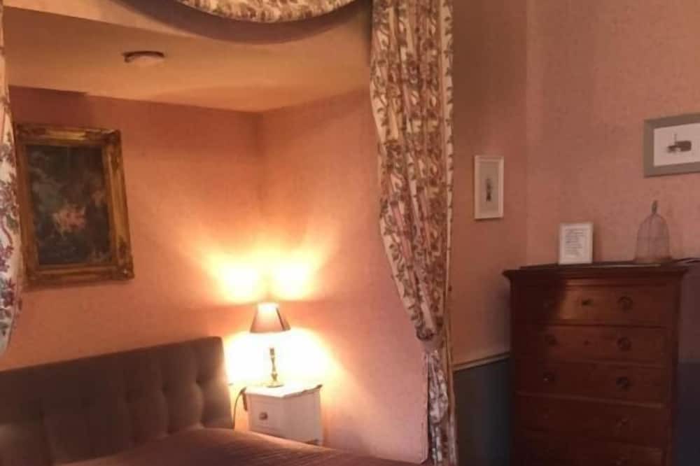 Photo of Bedroom in Lussault-sur-Loire