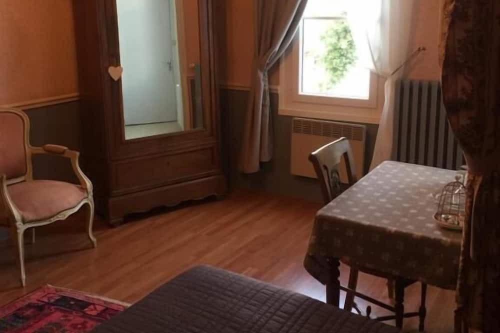 Photo of Bedroom in Lussault-sur-Loire