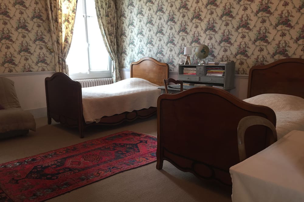 Photo of Bedroom in Lussault-sur-Loire