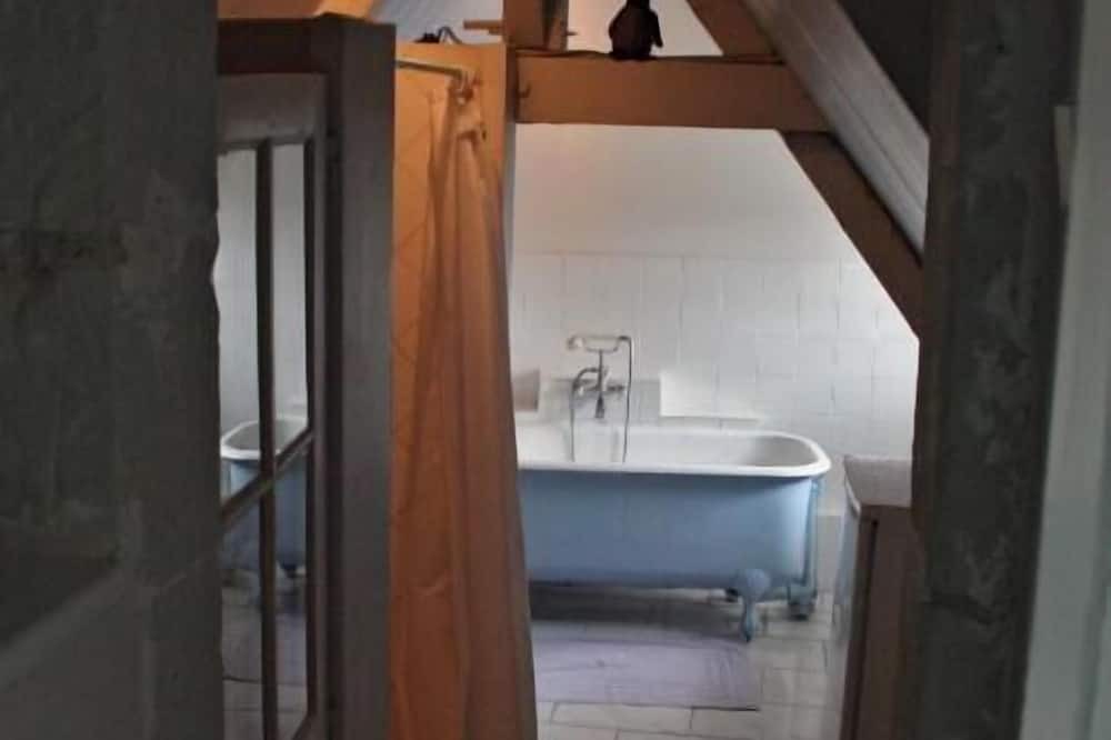 Photo of Bathroom in Lussault-sur-Loire