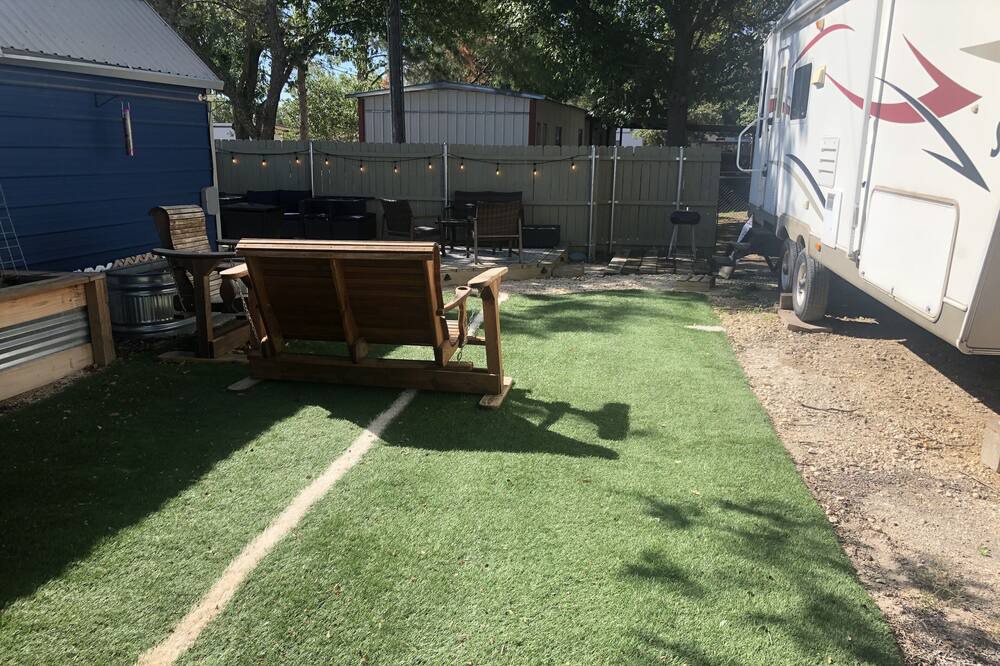 Photo of Outdoor in Clyde