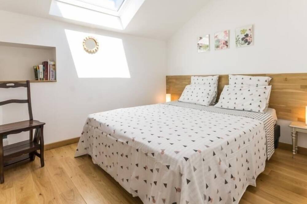 Photo of Bedroom in Pornic