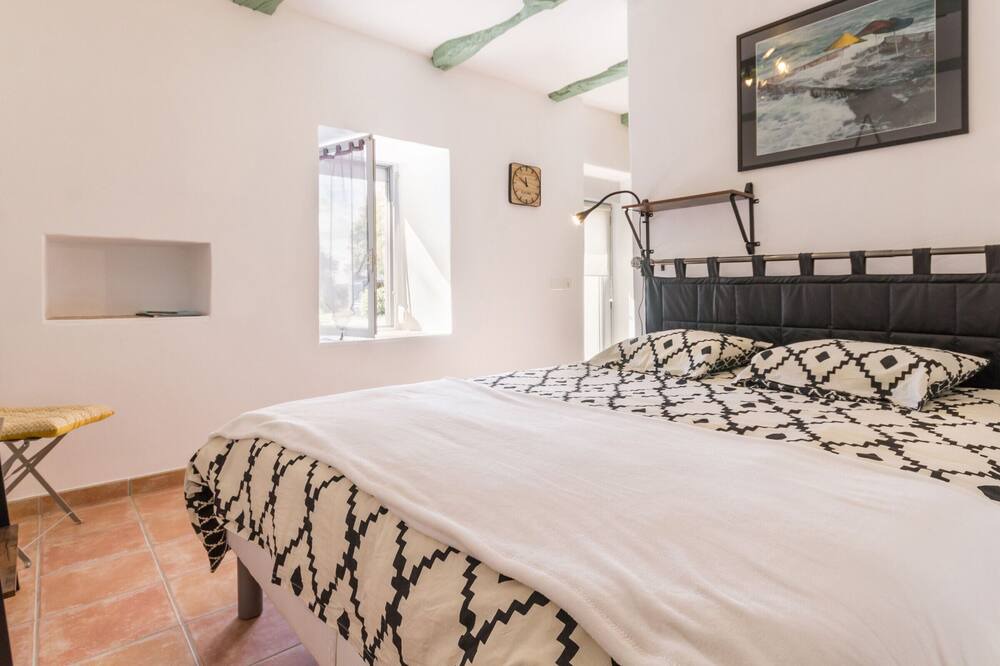 Photo of Bedroom in Casson