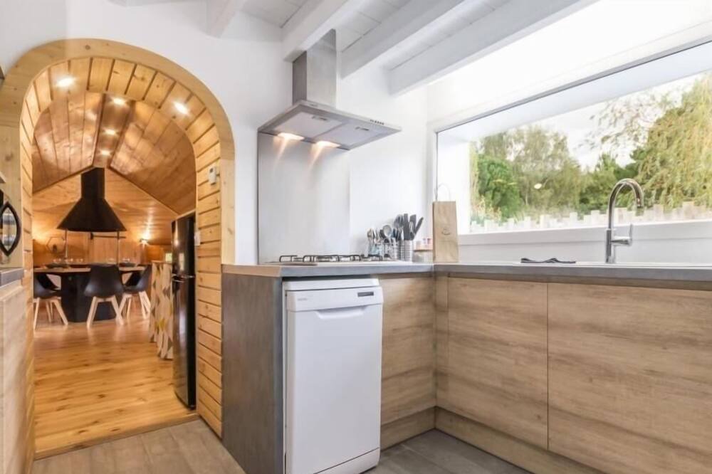 Photo of Kitchen in Les Moutiers-en-Retz