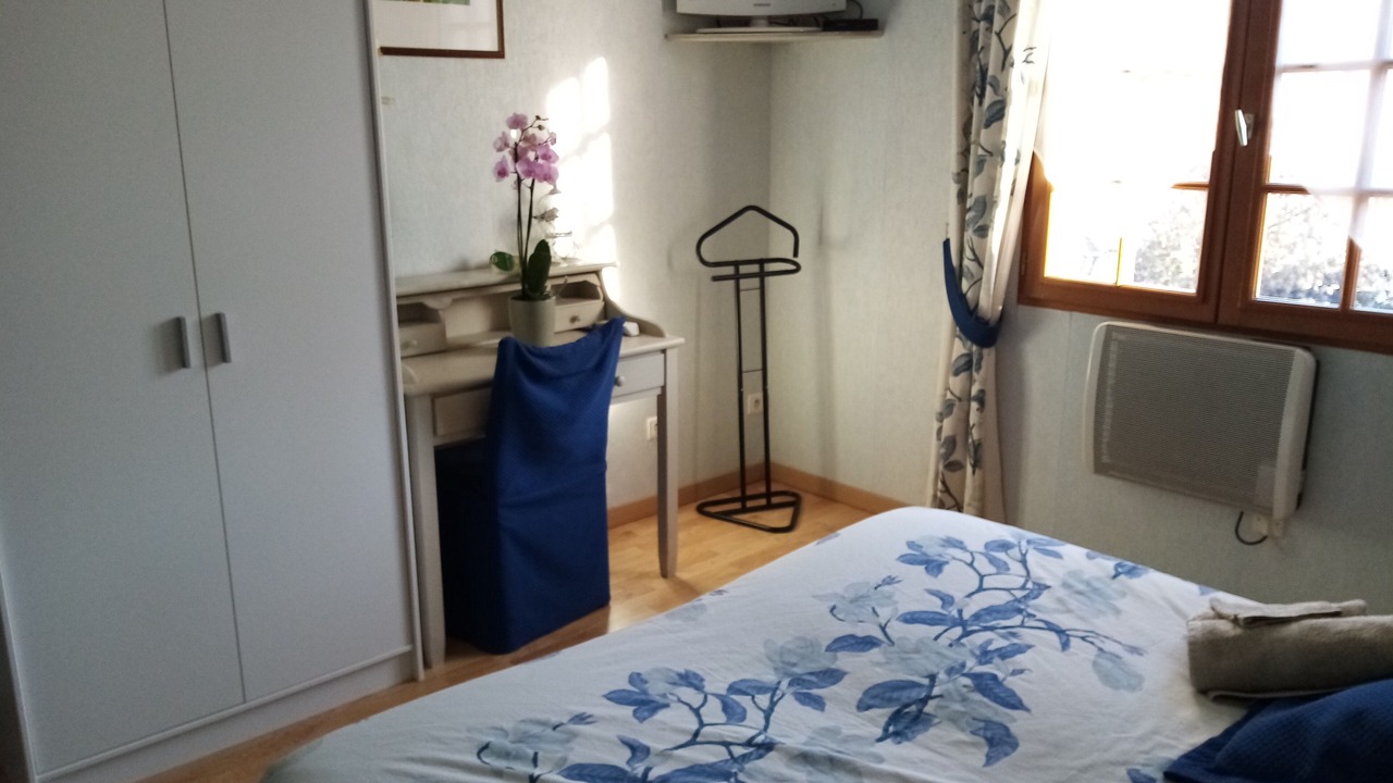 Photo of Bedroom in Rocbaron