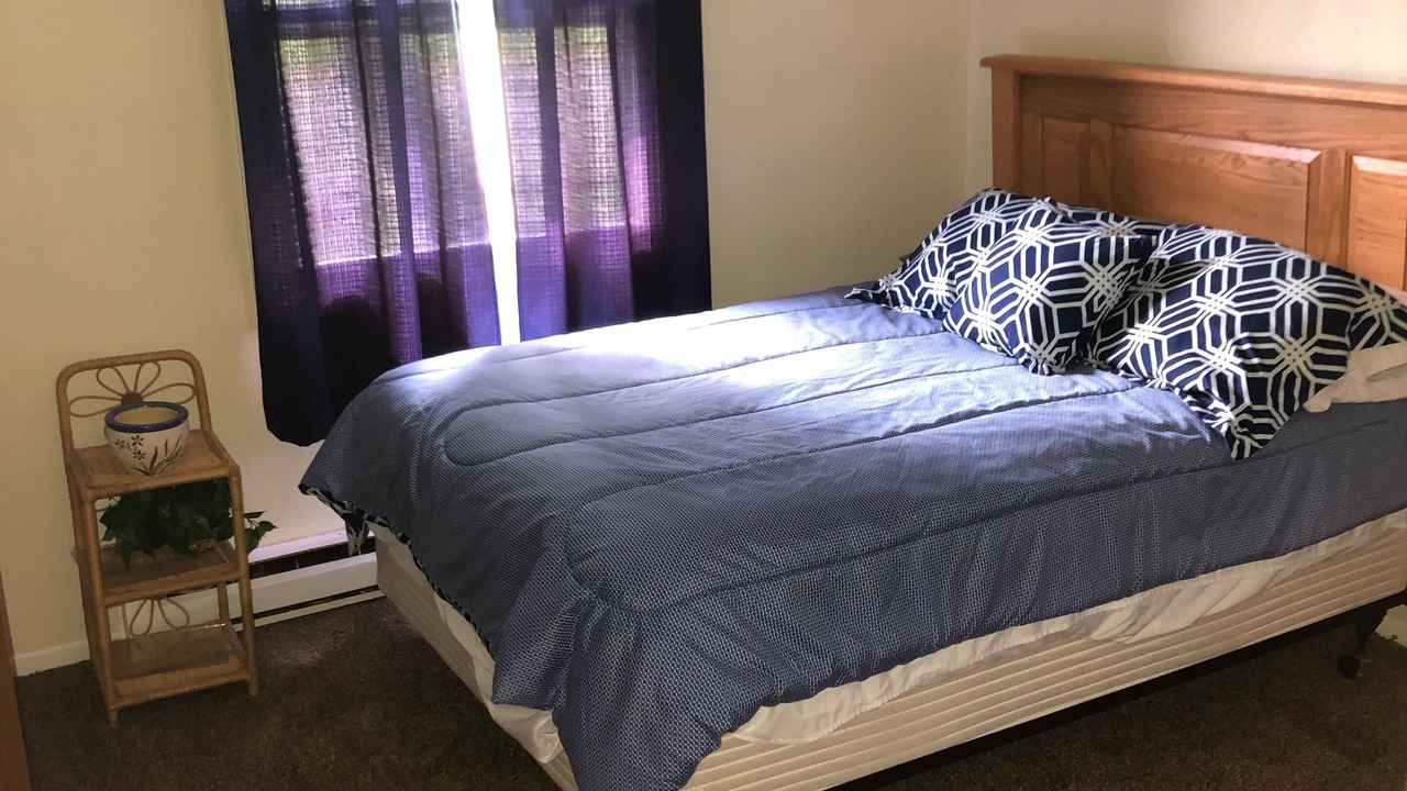 Photo of Bedroom in Edgewood