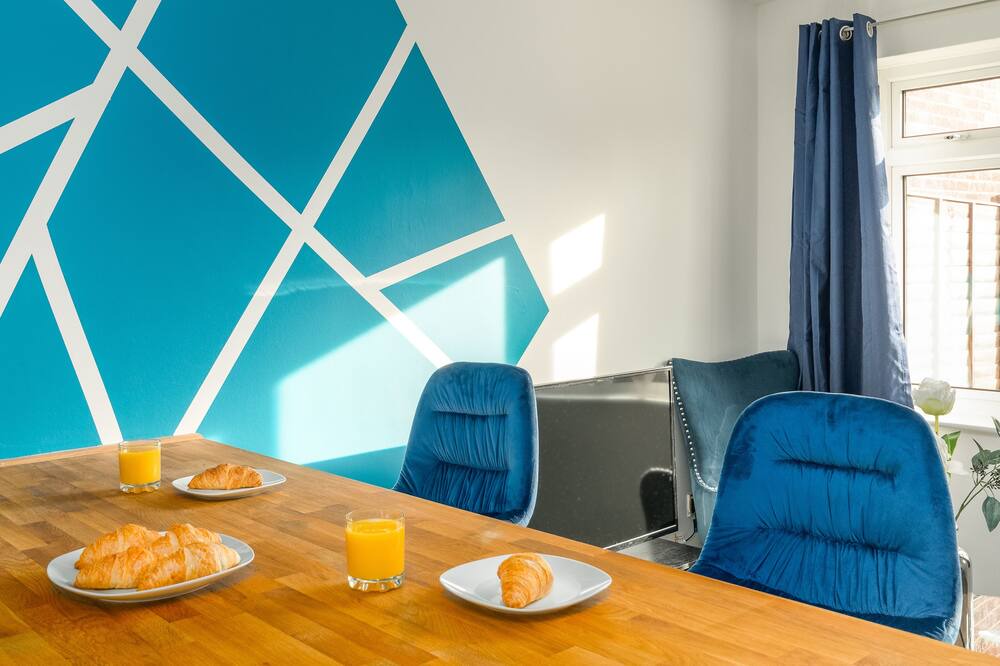 Photo of Bedroom in Whitnash