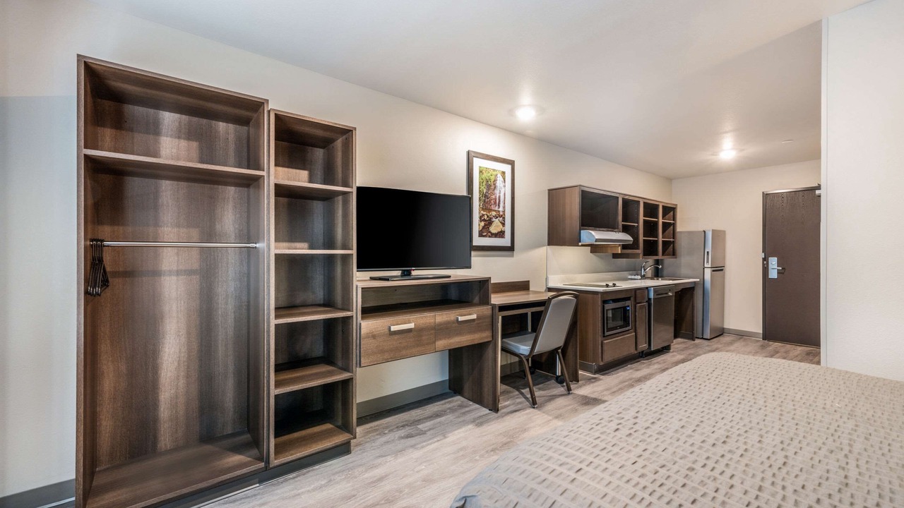 Photo of Others in Linden