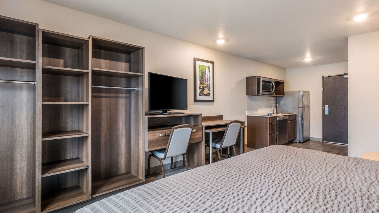 Photo of Others in Linden