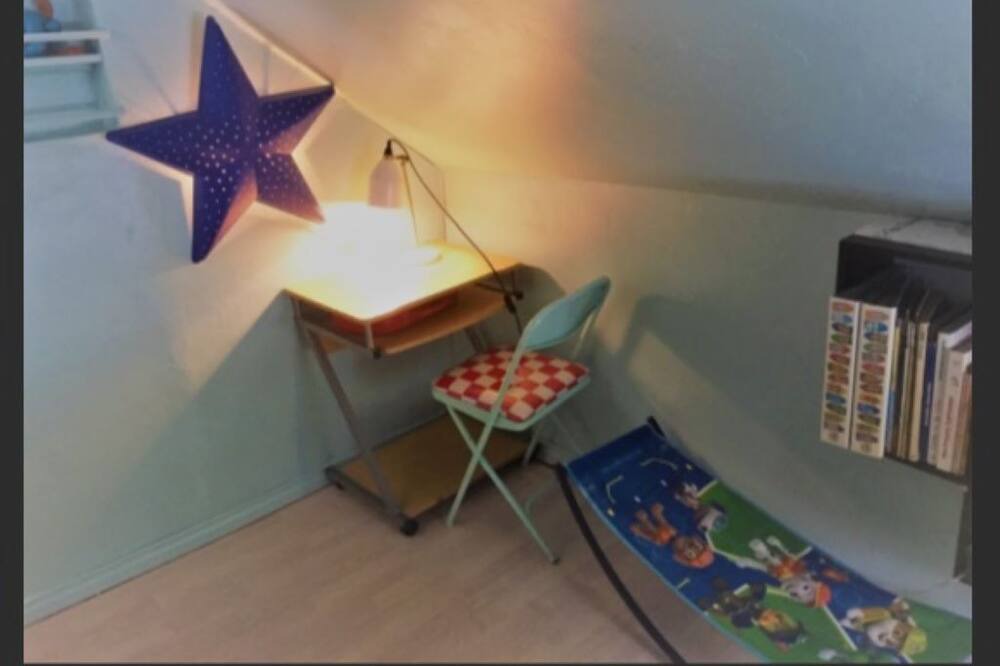 Photo of Bedroom in Mille-Isles