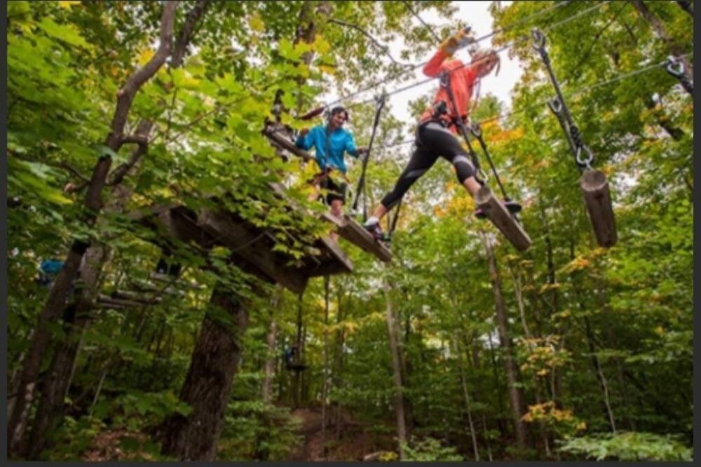 Photo of Outdoor in Mille-Isles