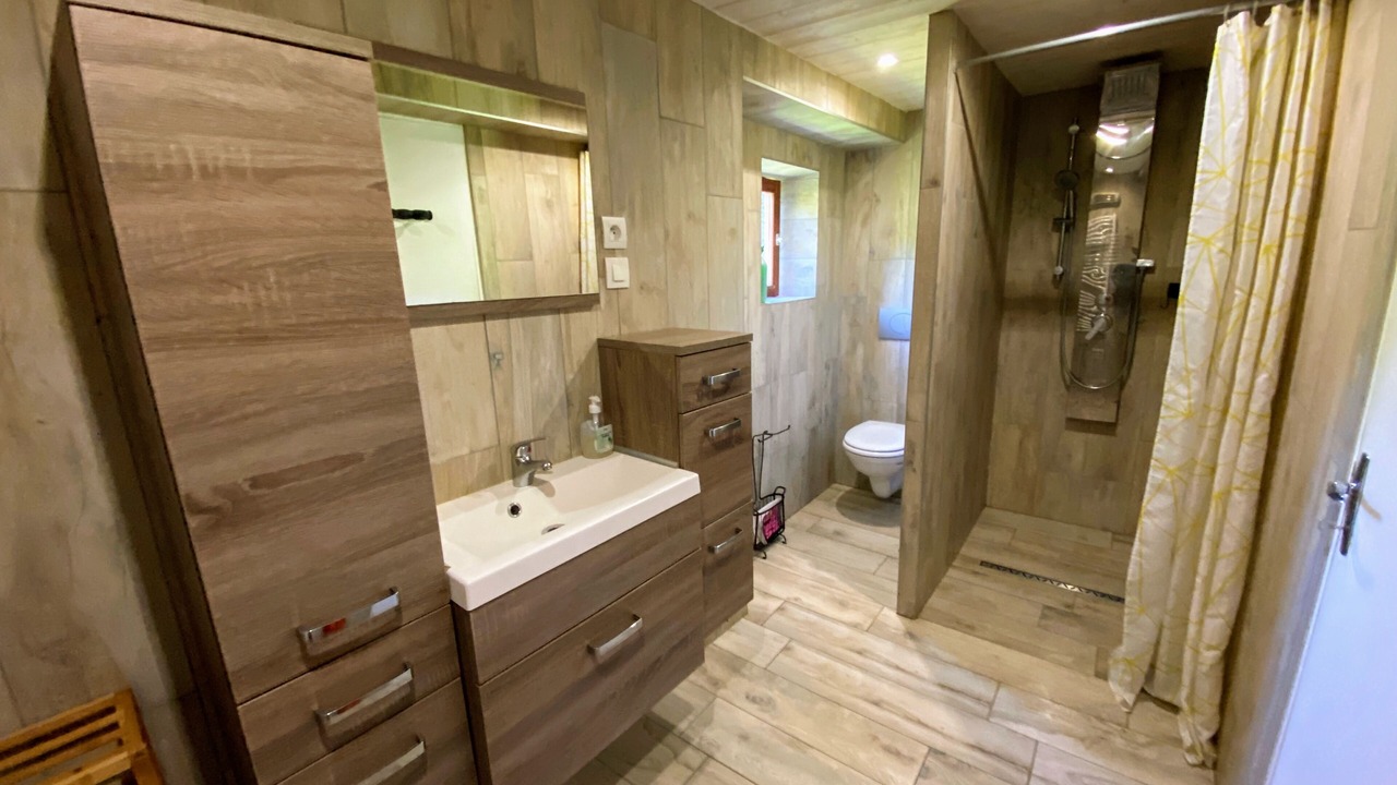 Photo of Others in Sigottier