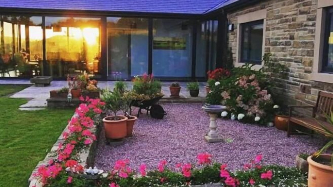 Photo of Outdoor in Wortley