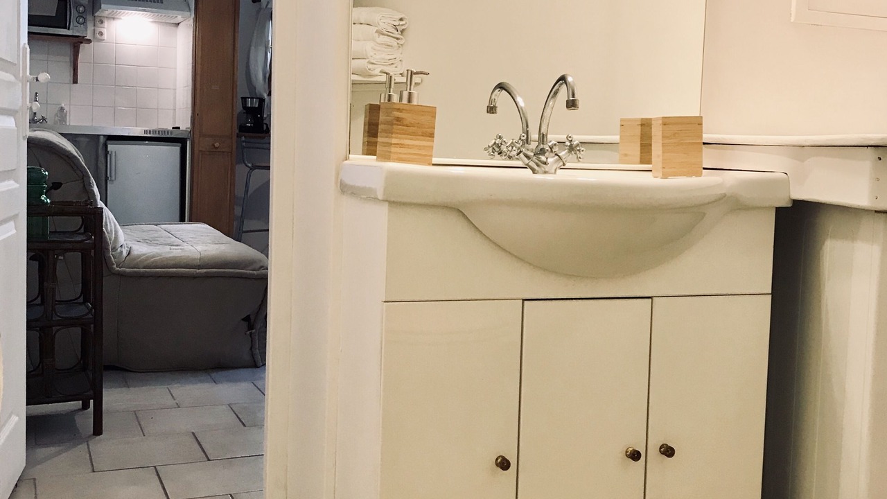 Photo of Bathroom in Tavel