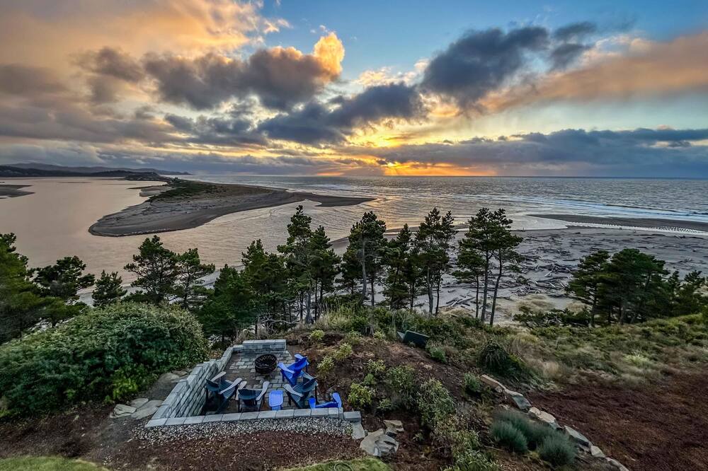 Photo of Others in Nelscott