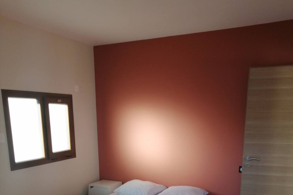 Photo of Others in Saint-Point-Lac