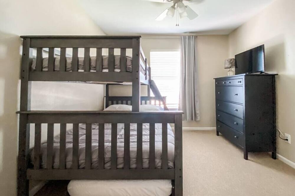 Photo of Bedroom in Grapevine