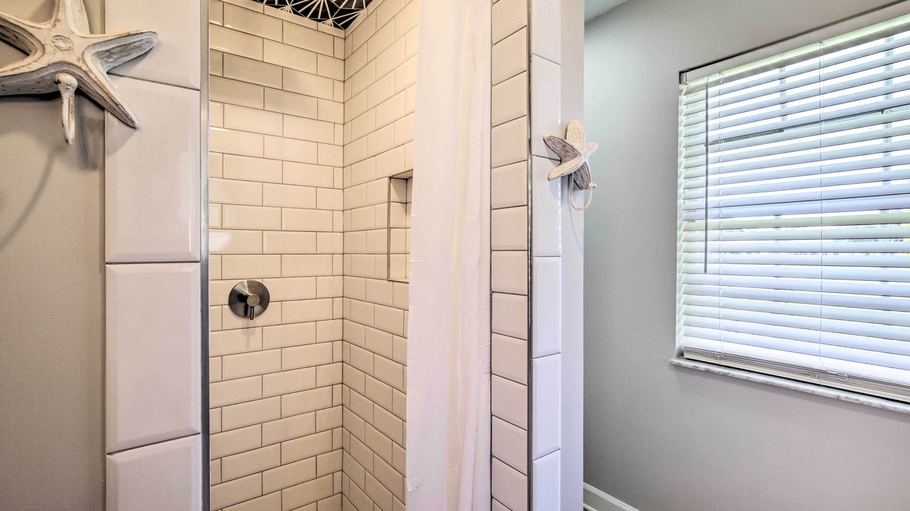 Photo of Others in Bloomingdale