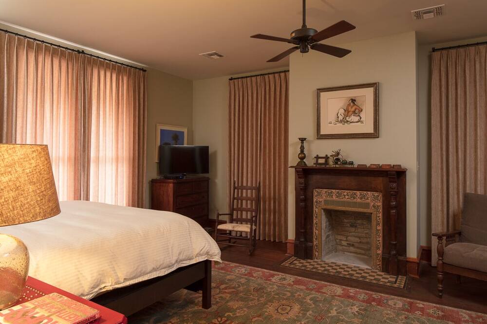 Photo of Bedroom in Cuero