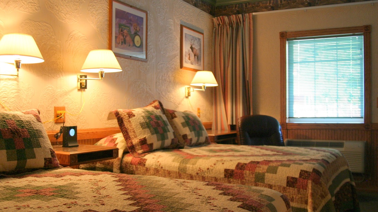 Photo of Bedroom in Plain