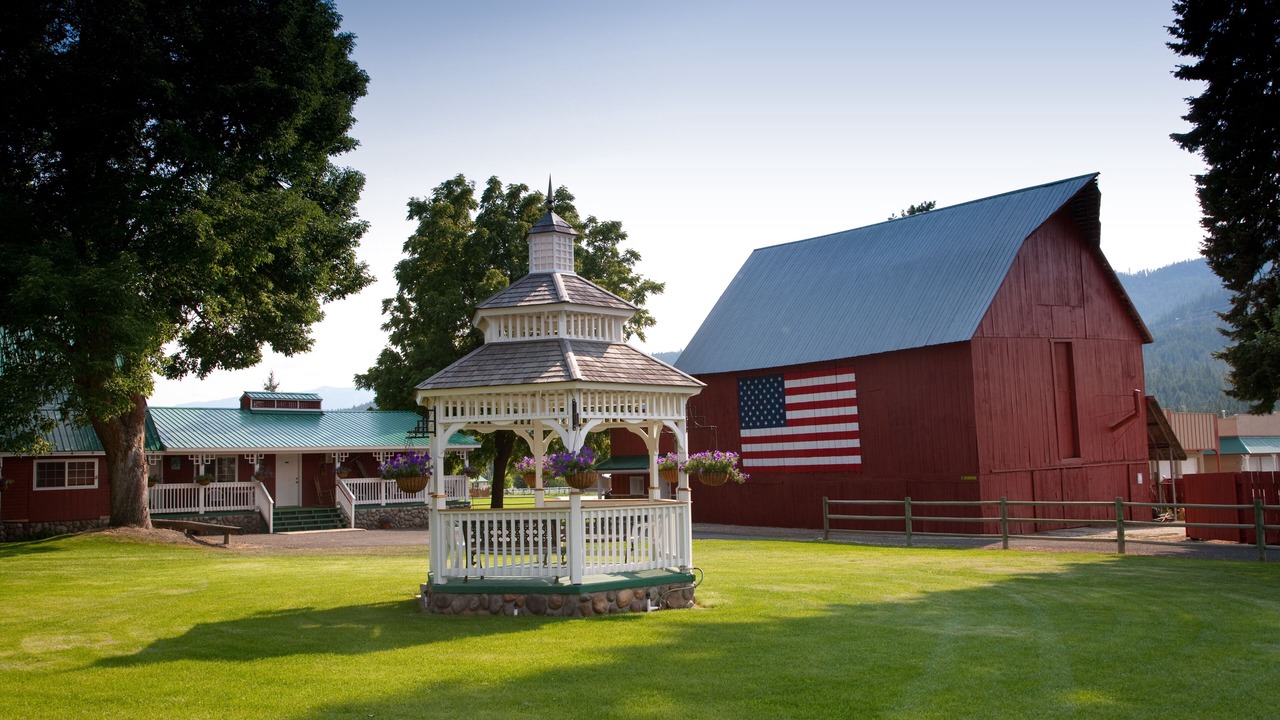 Photo of Others in Plain