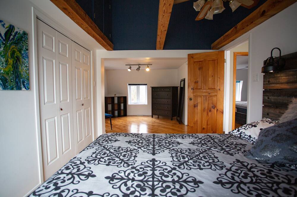 Photo of Bedroom in Saint-Mathias-sur-Richelieu