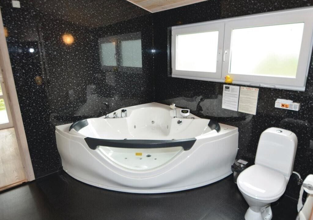 Photo of Bathroom in Øksenmølle