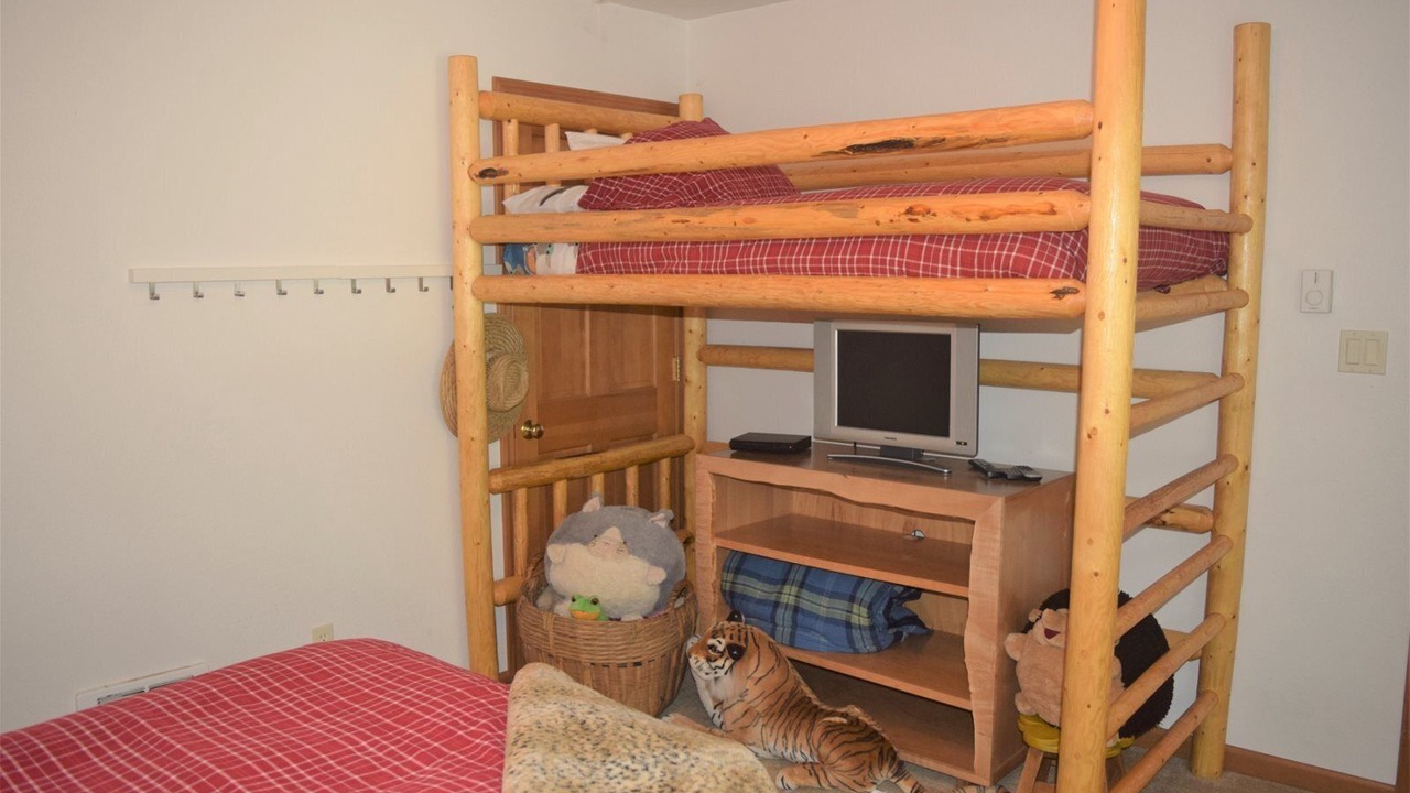 Photo of Others in Packwood