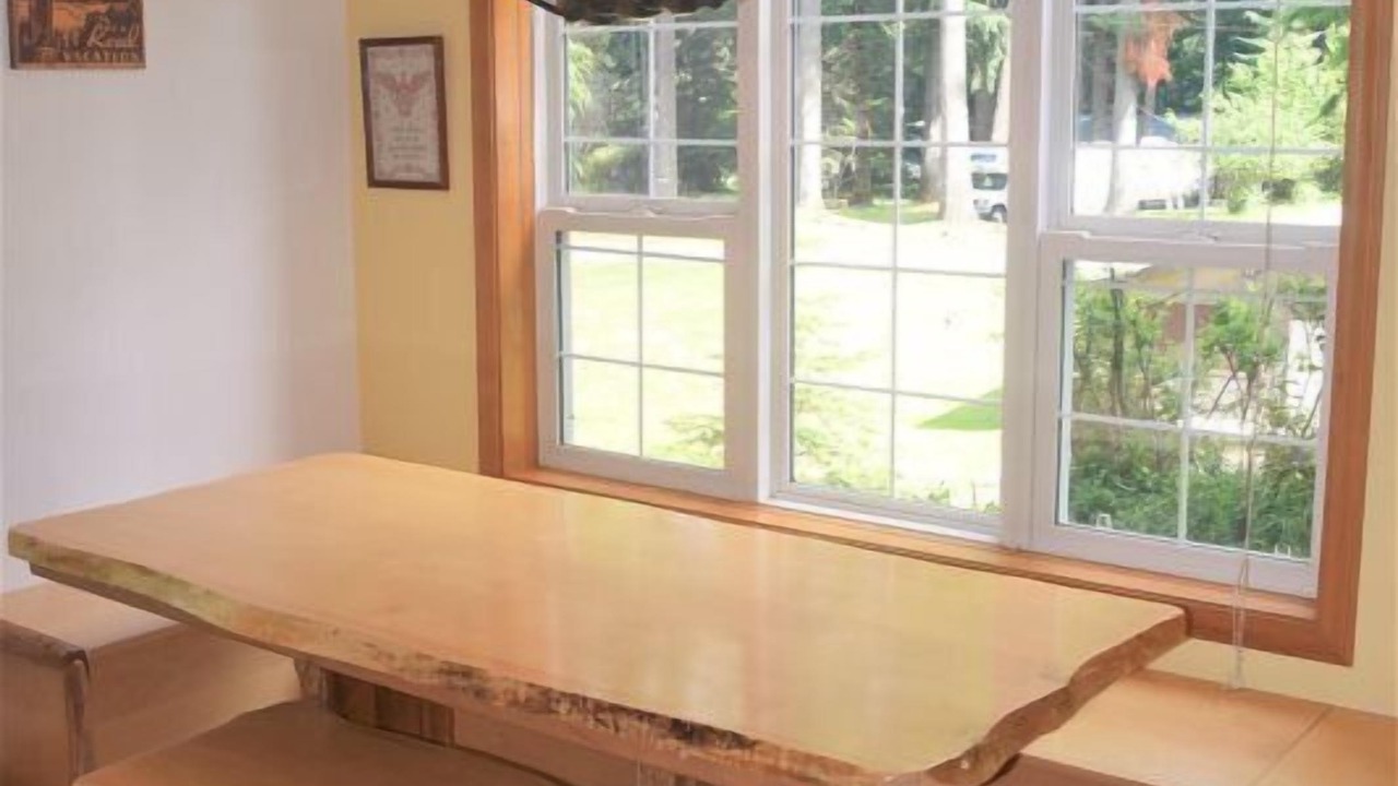 Photo of Others in Packwood