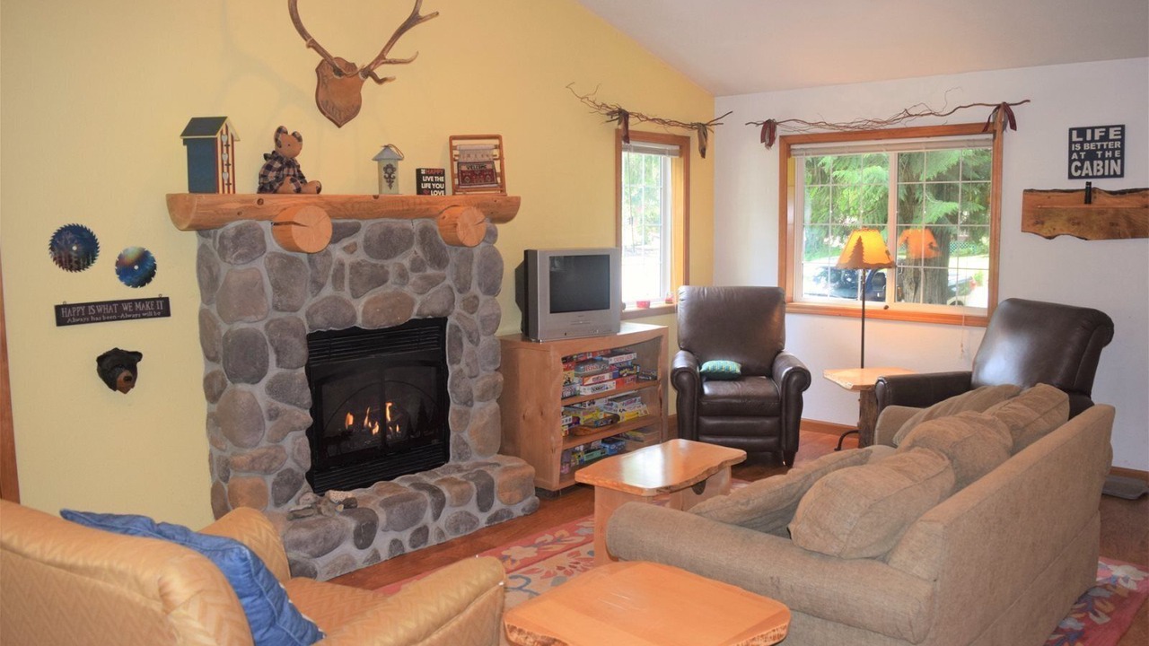 Photo of Bedroom in Packwood