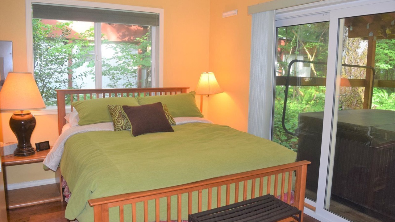 Photo of Others in Packwood