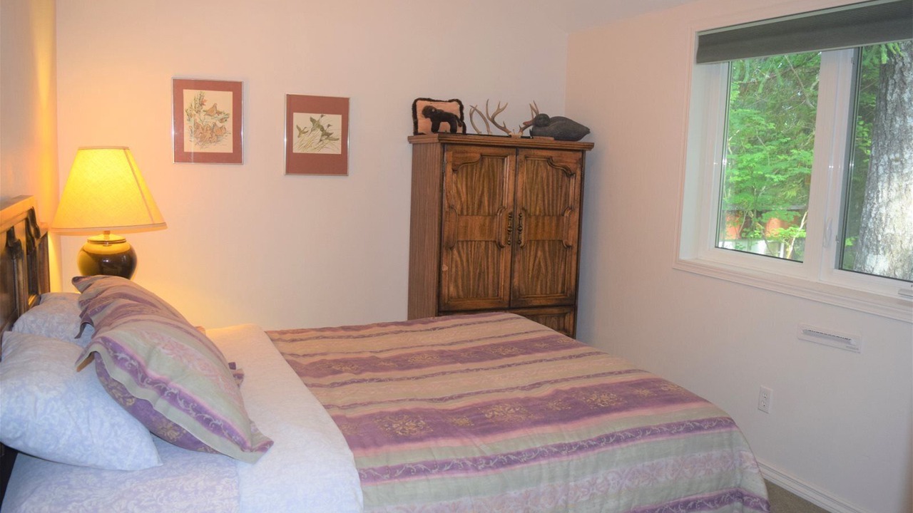 Photo of Others in Packwood