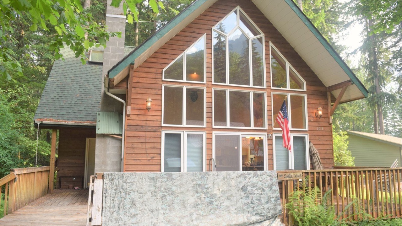 Photo of Outdoor in Packwood