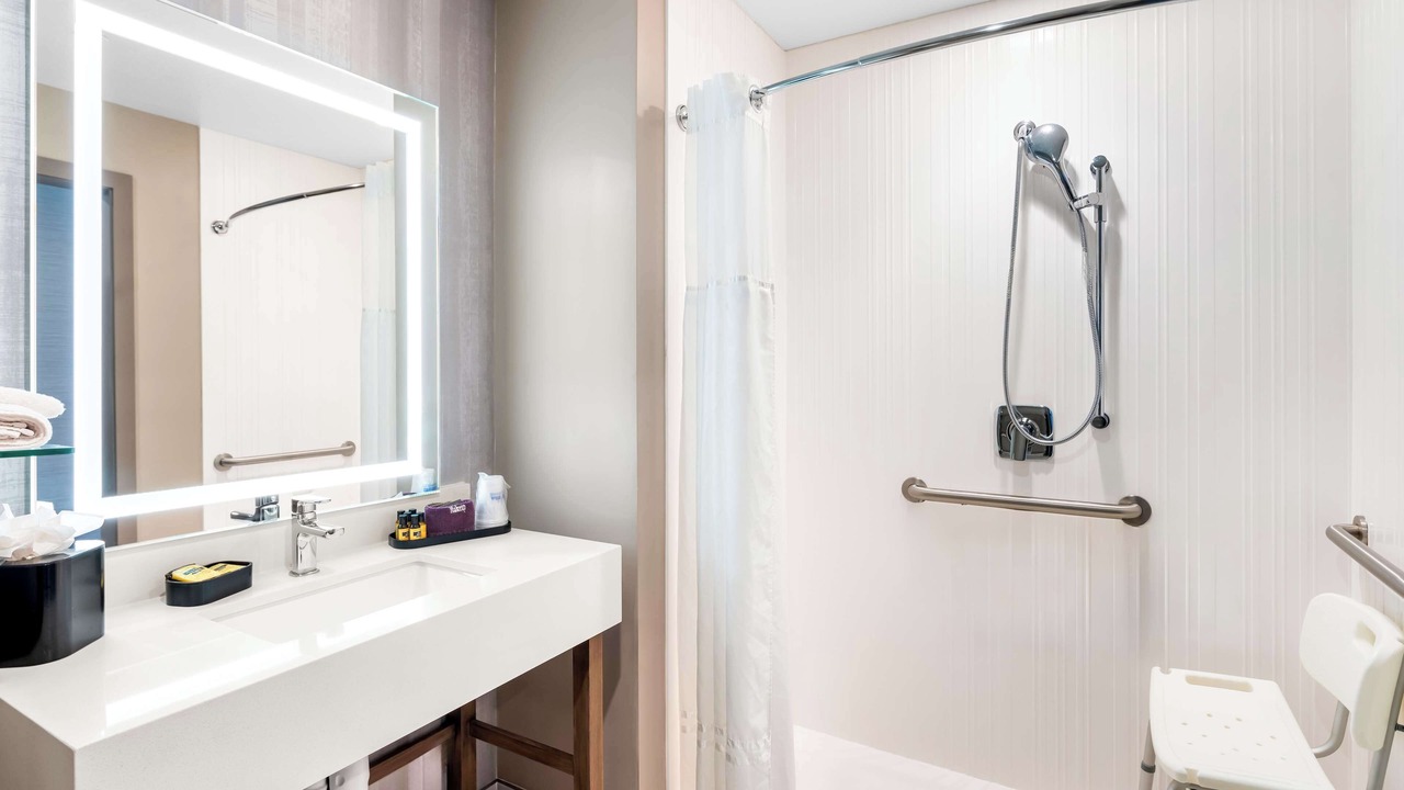 Photo of Bathroom in Washington