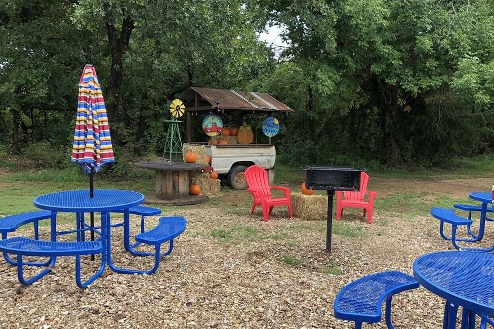 Photo of Others in Bryan County
