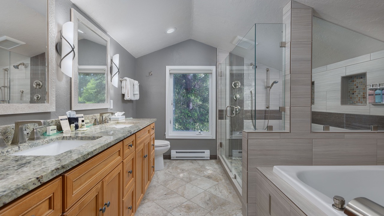Photo of Bathroom in Agate Beach